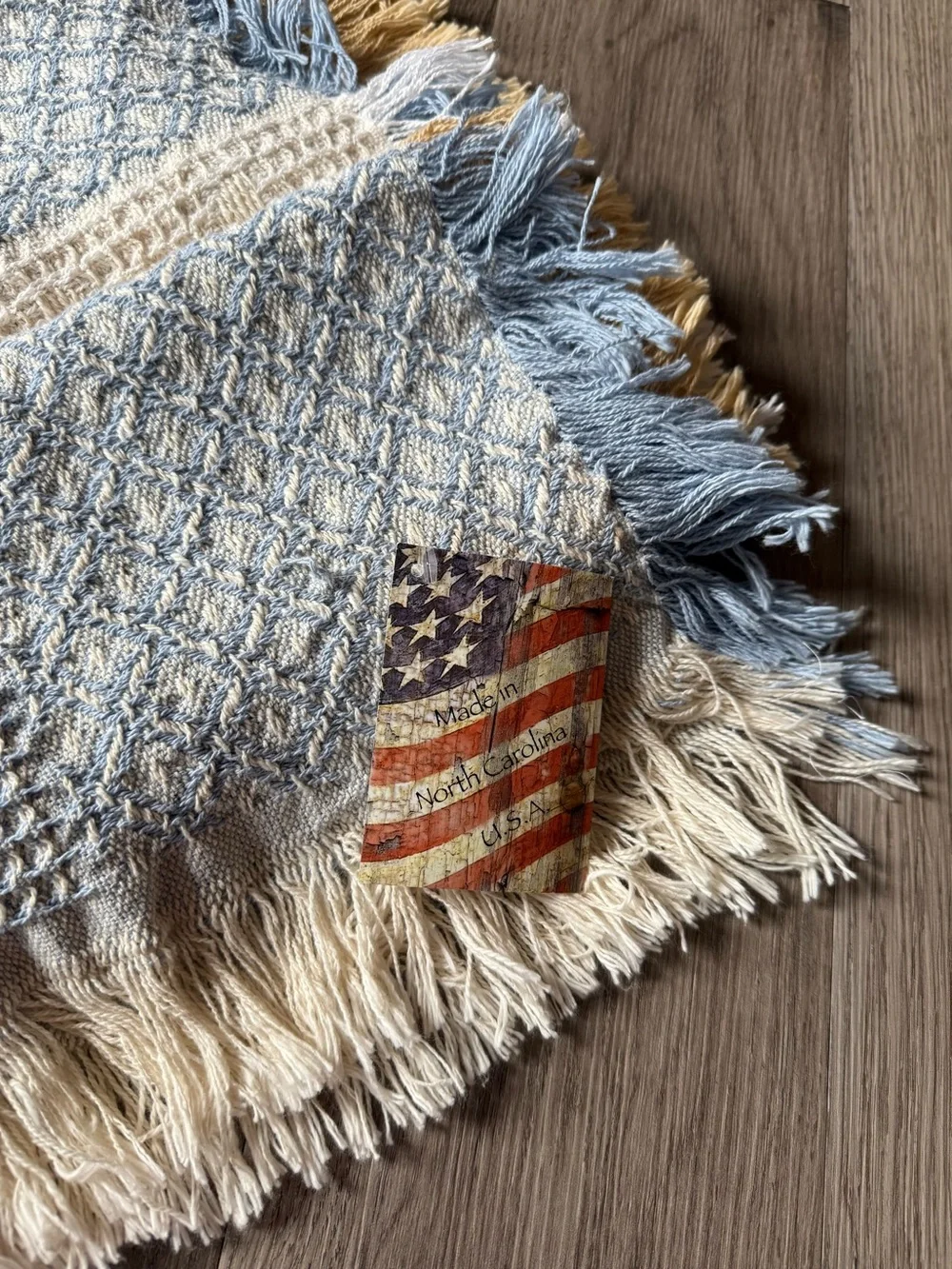 Seashells By The Seashore 100% Cotton Throw Blanket With Fringe Tag Attached